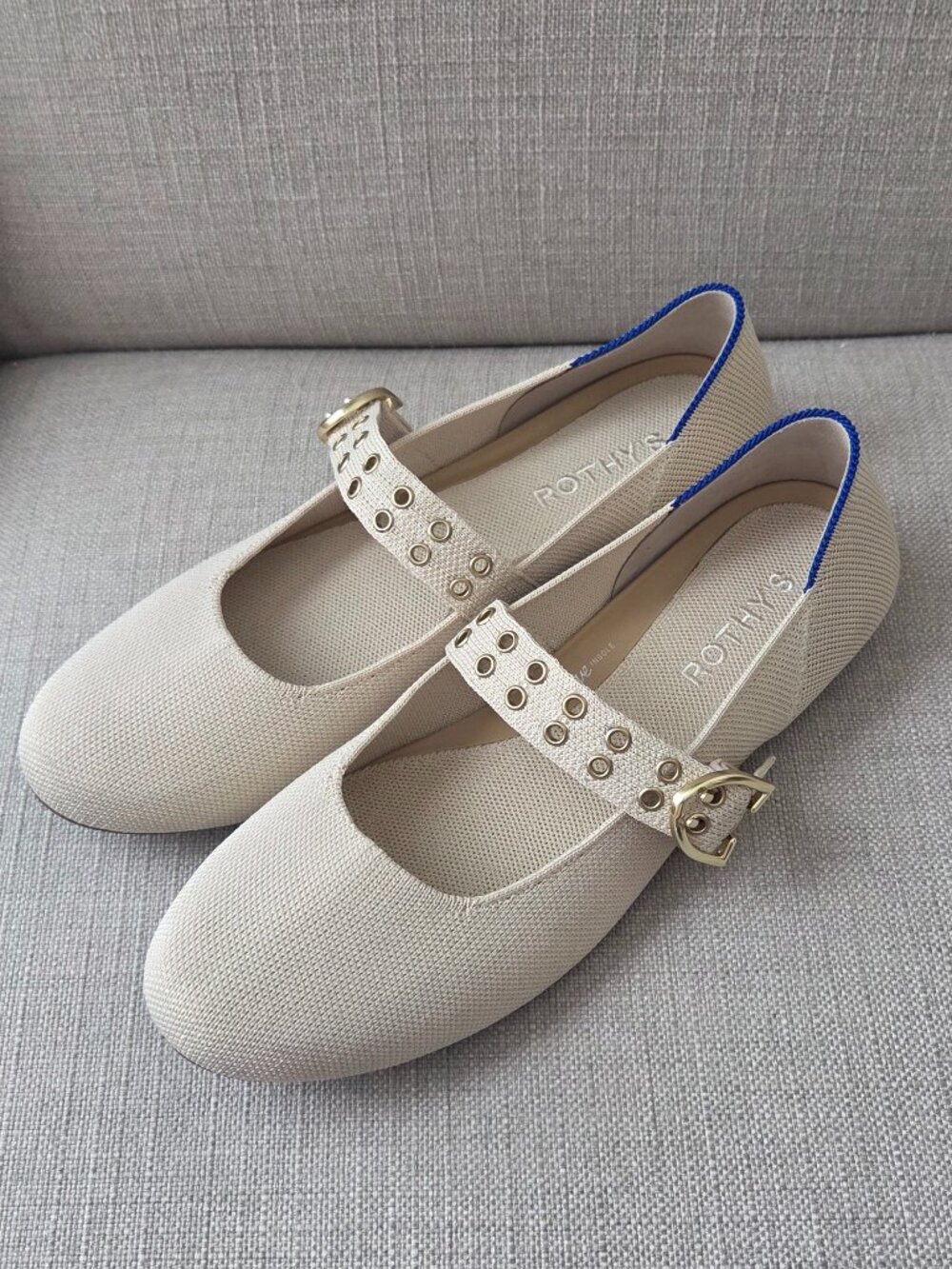 Rothys The Ballet Mary Jane Size 9 Conch Cream Ivory Knit Washable Buckle Flats